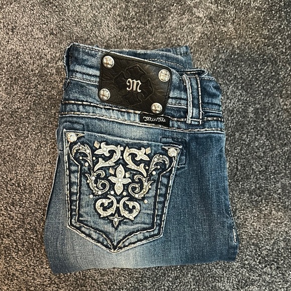 Miss Me Blue Easy Boot Jeans with Embroidered Details - Picture 1 of 3